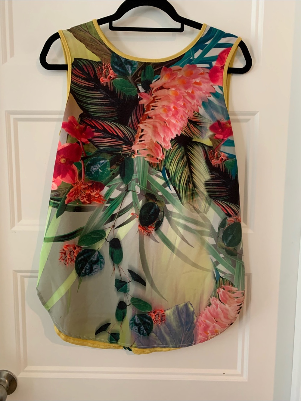Rinascimento , Women's  Tropical Print Sleeveless Chiffon Top -Pink & Green